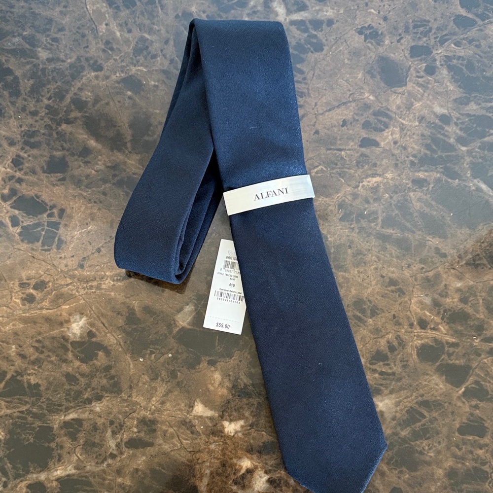 New!! Alfani Deep Navy Blue Men's Tie